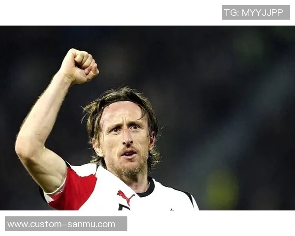 莫德里奇赛场爆发小插曲,裁判如何处理?